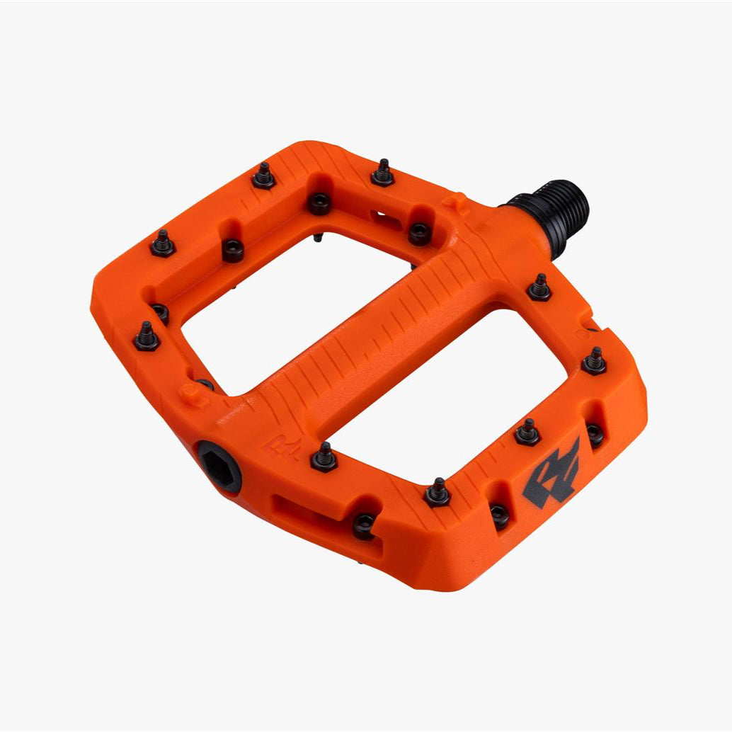 RF PEDAL CHESTER Small
COMPOSITE ORANGE