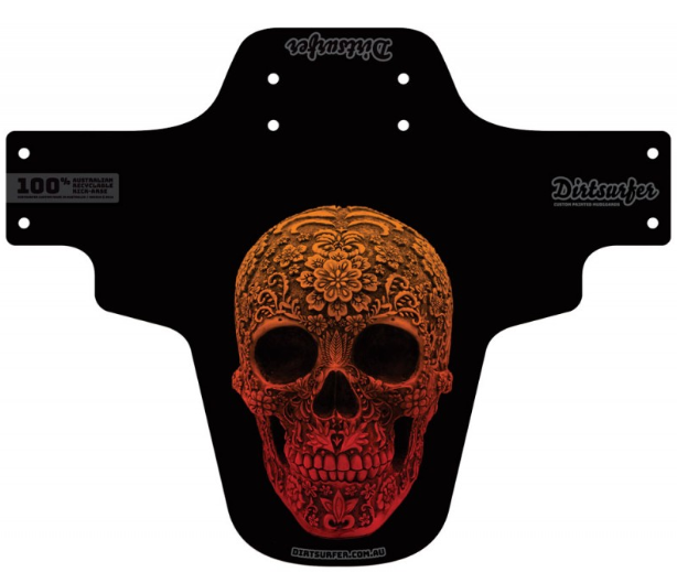 Dirtsurfer Carved Skull mudguard in black.