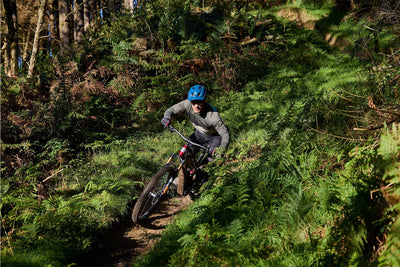 Whyte E-Lyte EVO Stag Works E-Mountain Bike in action1