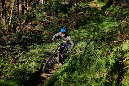 Whyte E-Lyte EVO Stag Works E-Mountain Bike in action1