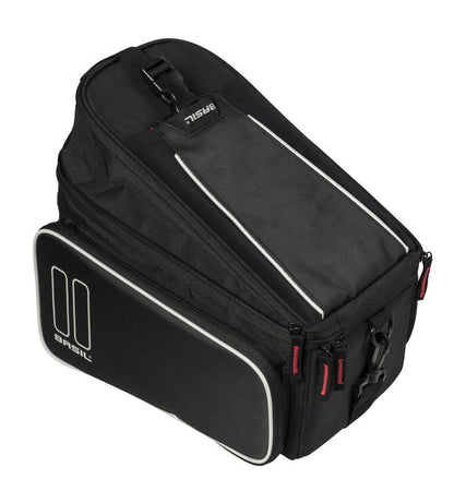 Basil Sport Design Trunkbag with top expanded