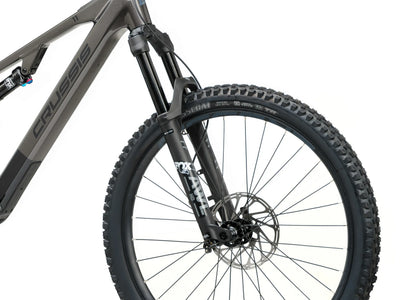 Close-up of a mountain bike wheel  from Crussis ONE-Full 11.11on a white background