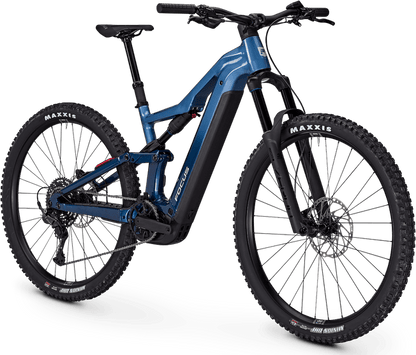 Blue electric bike, Focus THRON² 6.7, on a black stand with a transparent background