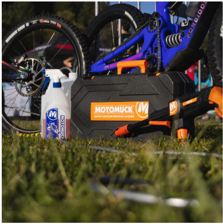 Motomuck Sniper 4.0 Ahour Cordless Pressure Washer