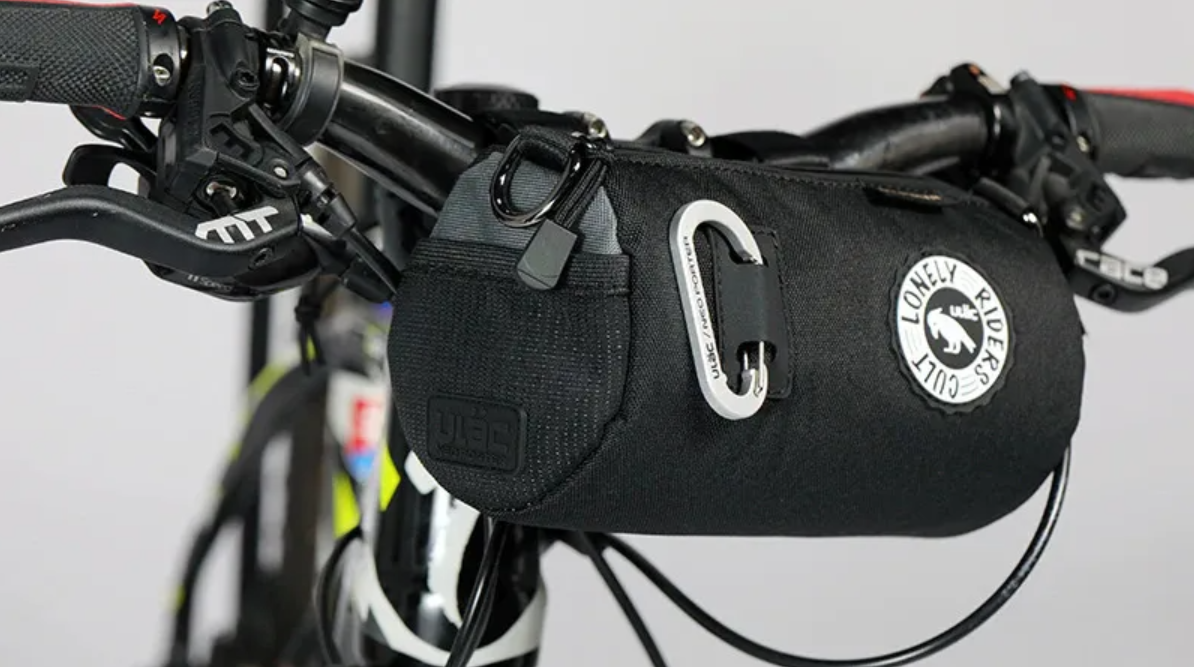 Bag on handlebar