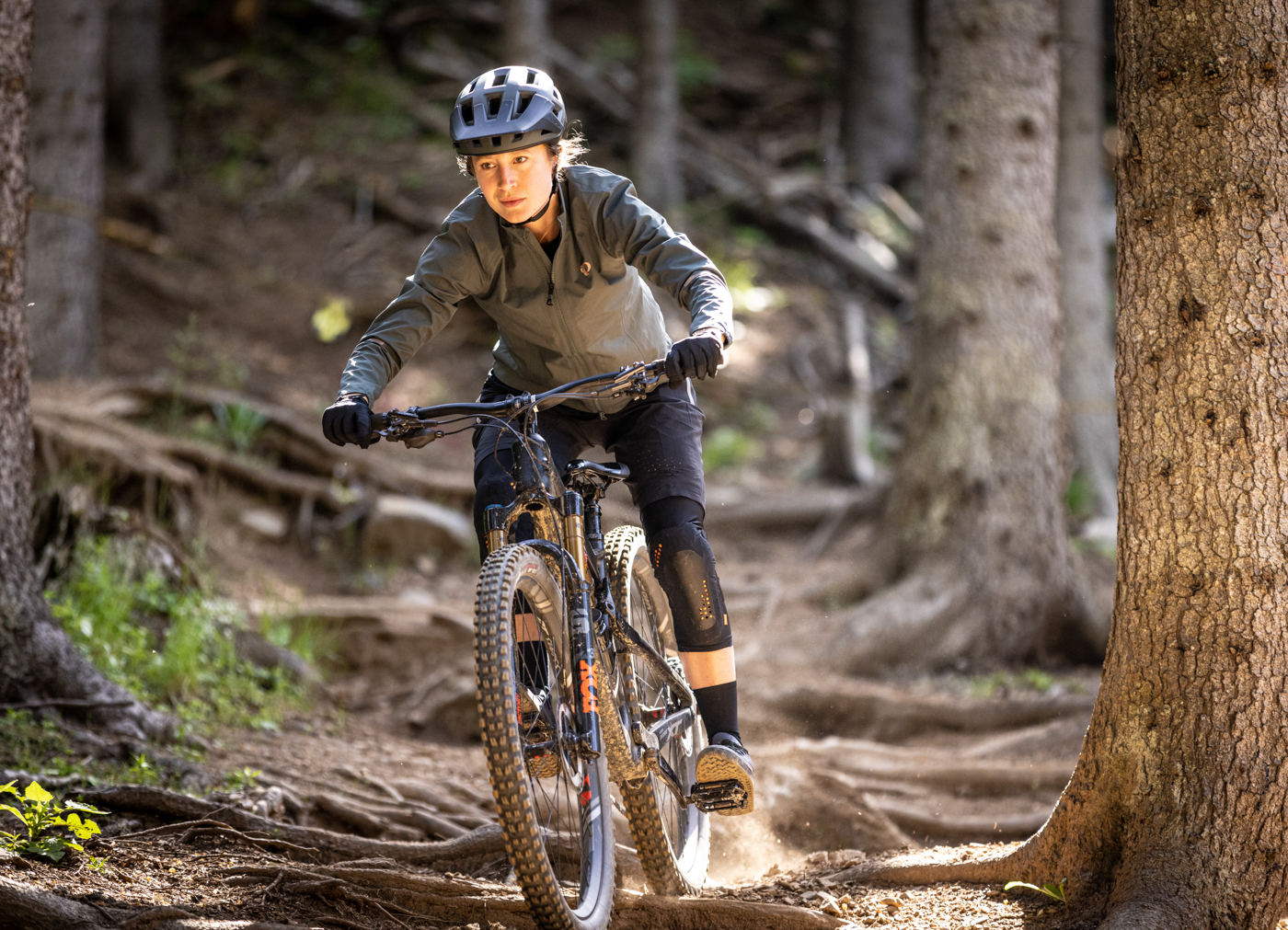 Lazer Coyote KinetiCore Bike Helmet (Black)