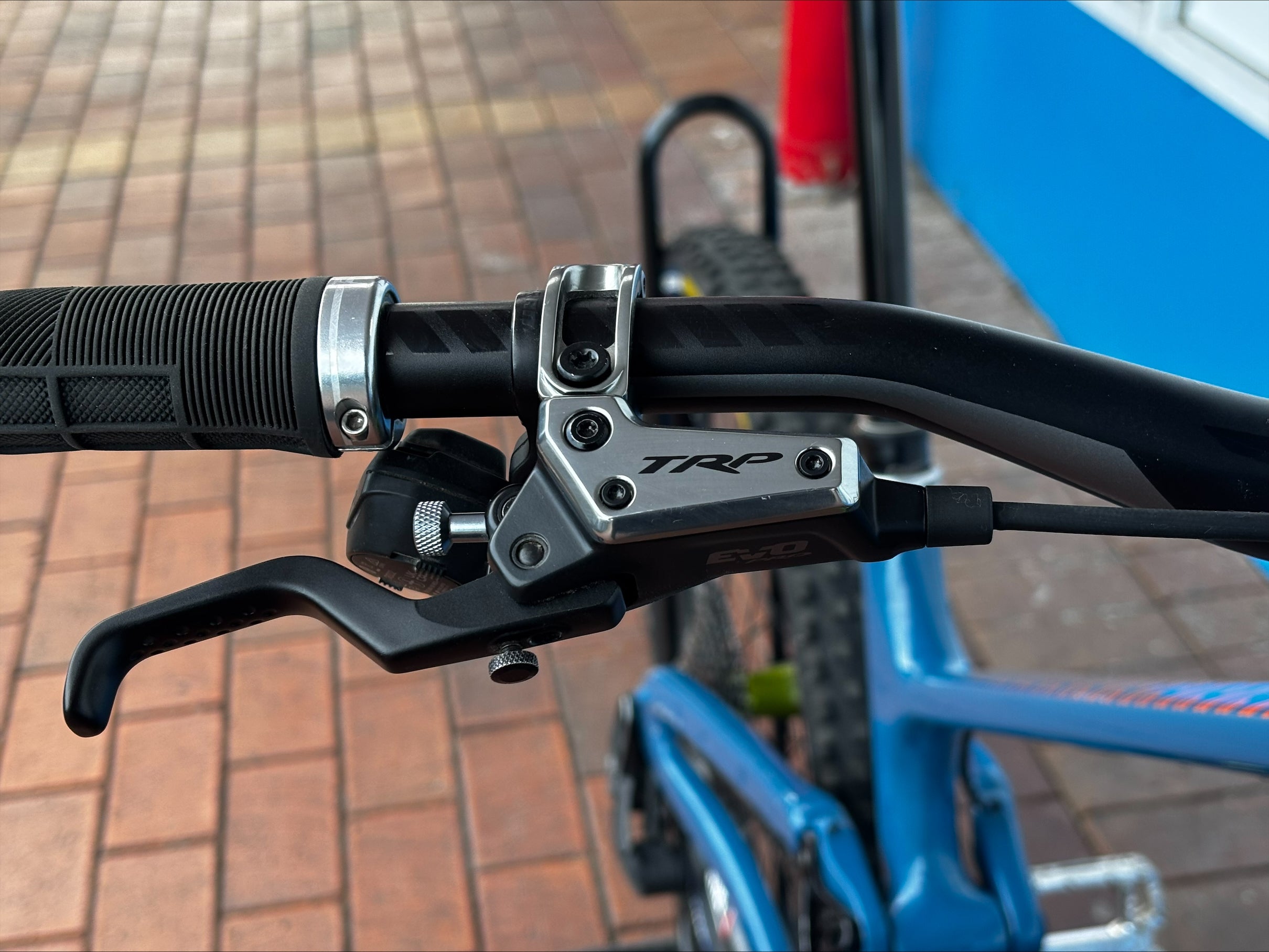Deviate Highlander II 2024 – Medium | Pre-Loved (Non-Electric)