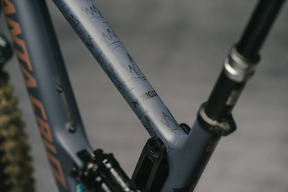 Dyedbro Enduro World Series Black top tube