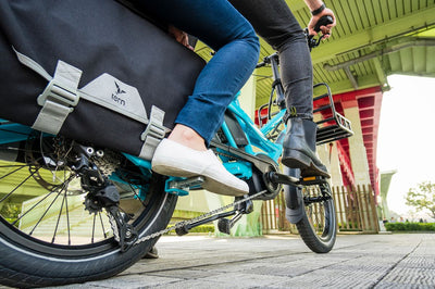 TERN GSD G1 SIDEKICK FOOT PEGS in use on the Tern bike